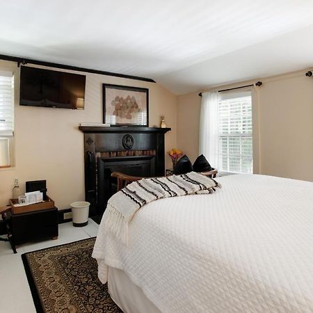 Inn On Main Yarmouth Port Εξωτερικό φωτογραφία